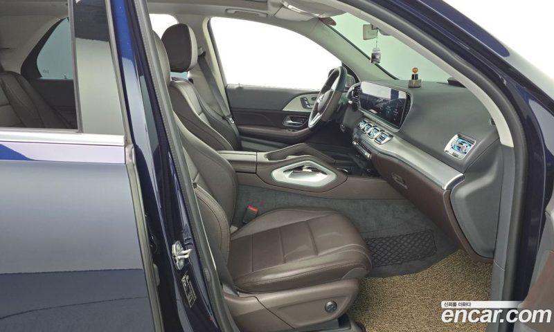 Mercedes Benz GLE-Class GLE300d 4MATIC