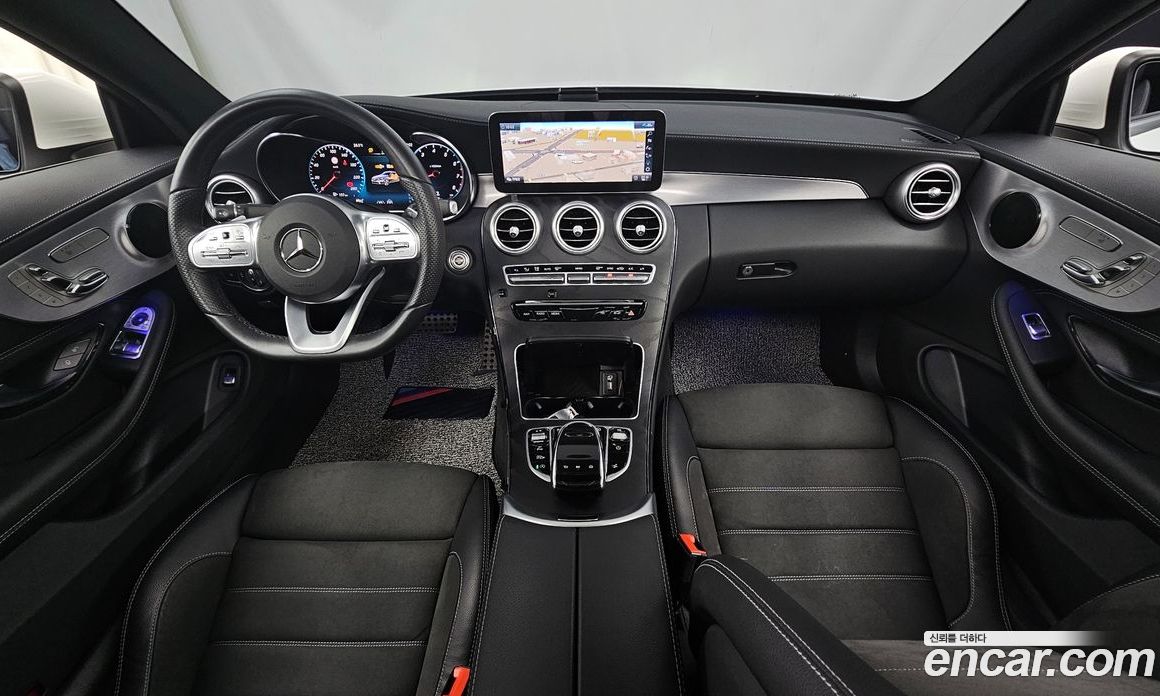 Mercedes Benz C-Class C200 Coupe