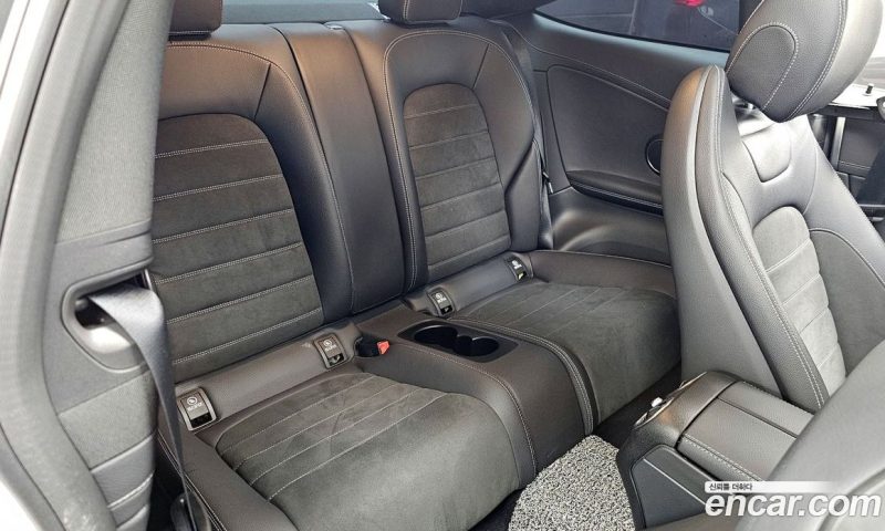 Mercedes Benz C-Class C200 Coupe