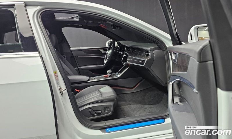 Audi A6 45 TFSI Premium