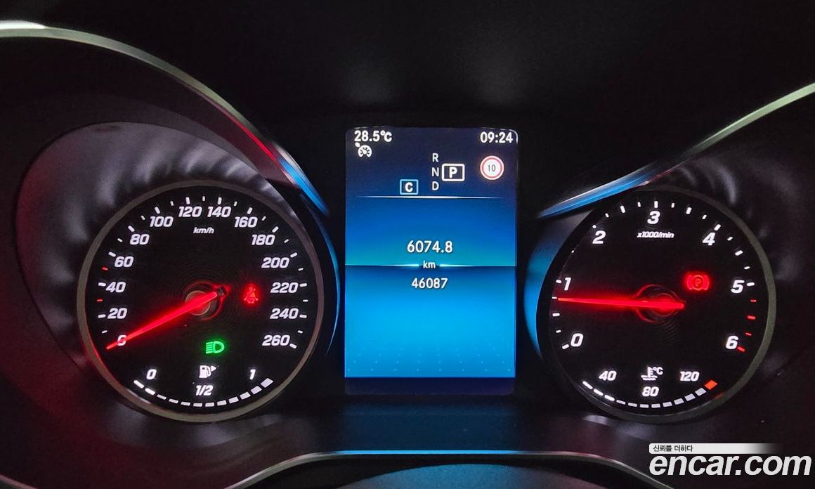 Mercedes Benz C-Class C220 D 4MATIC