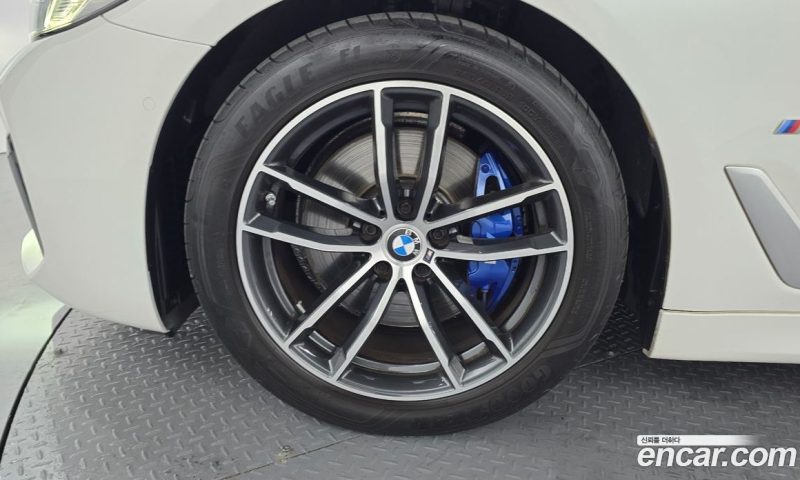 BMW 5-Series i520 M Sport