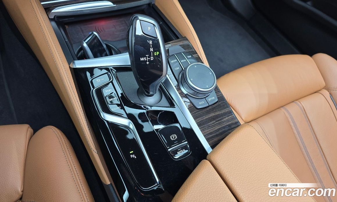 BMW 5-Series i520 M Sport