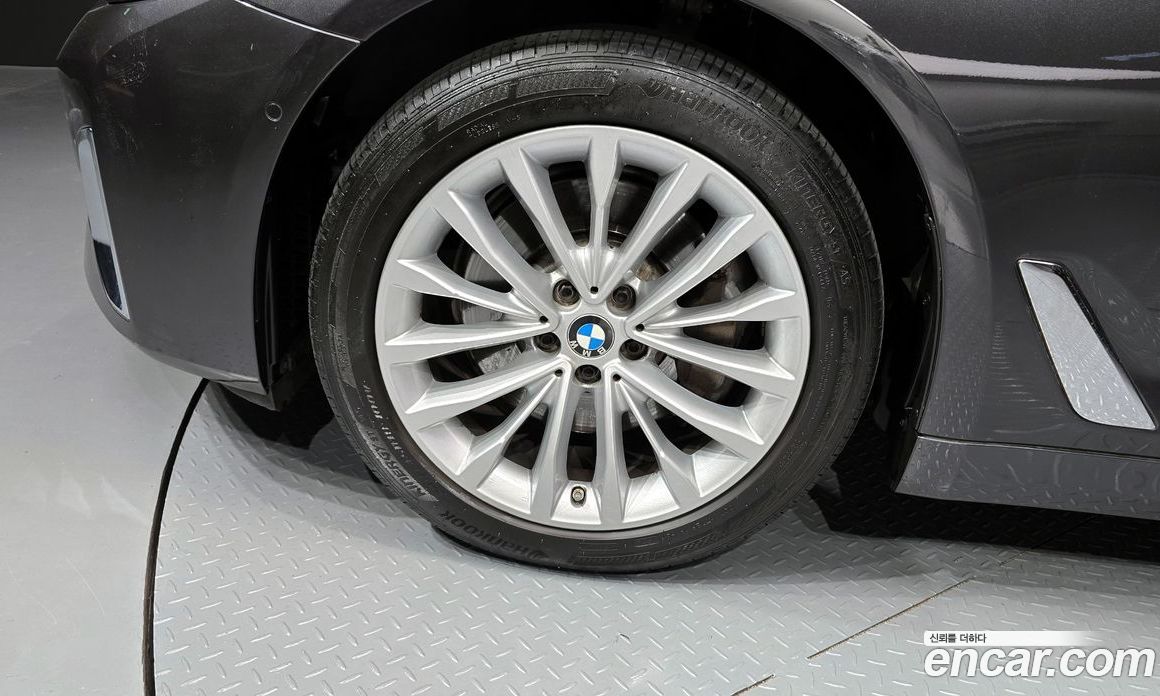 BMW 5-Series i530 xDrive Luxury