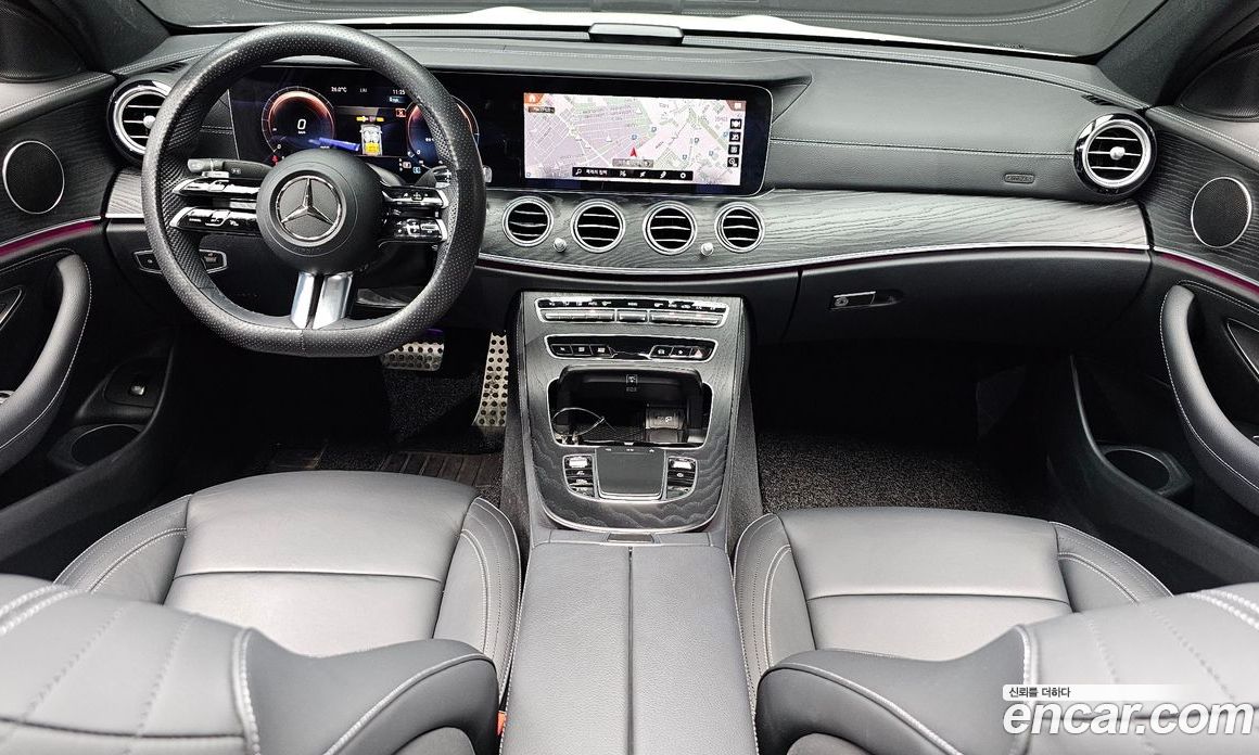 Mercedes Benz E-Class E220d 4MATIC AMG Line