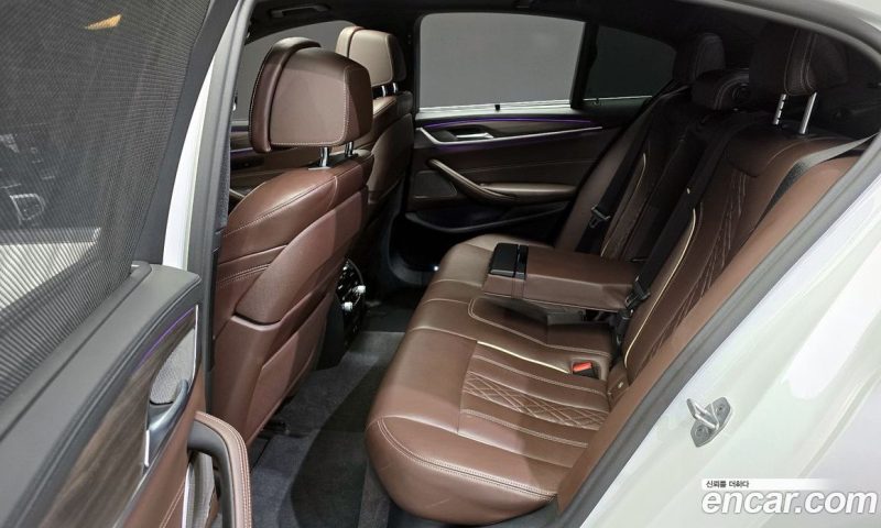 BMW 5-Series 520D xDrive M Sport Package Plus
