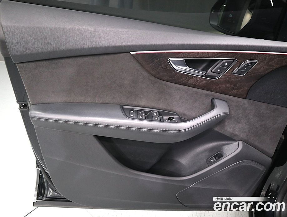 Audi Q8 45 TDI Quattro Premium