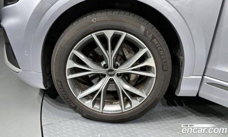 Audi Q8 50 TDI Quattro Premium