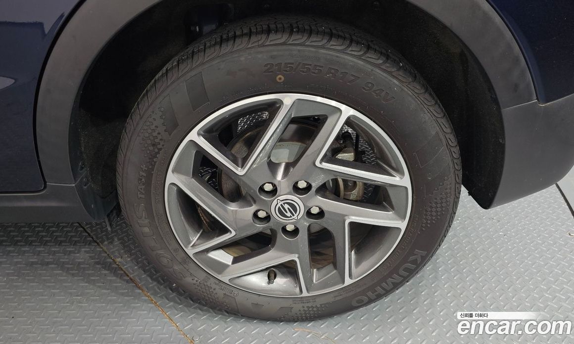 SsangYong Tivoli Gasoline 1.5 2WD