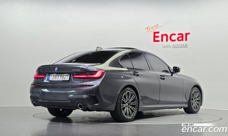 BMW 3-Series i320 M Sport