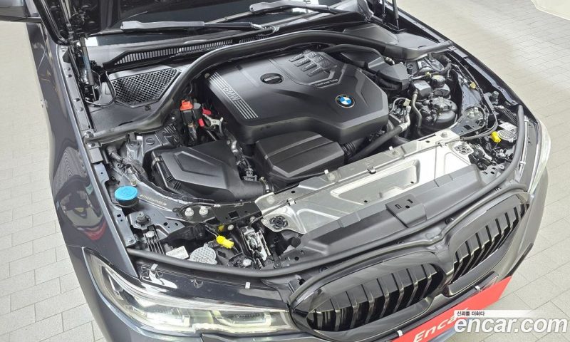 BMW 3-Series i320 M Sport