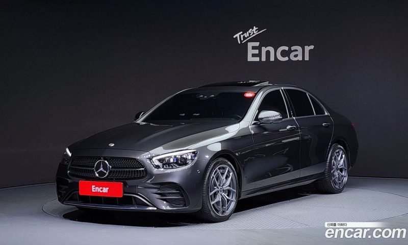 Mercedes Benz E-Class E220d 4MATIC AMG Line
