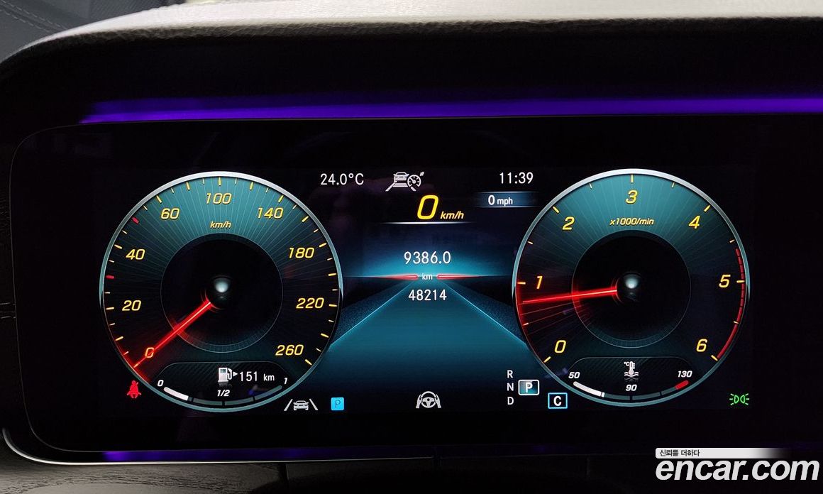 Mercedes Benz E-Class E220d 4MATIC AMG Line