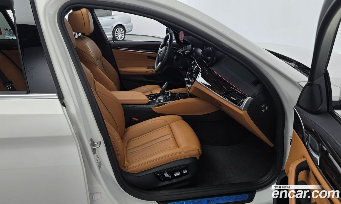 BMW 5-Series i520 M Sport