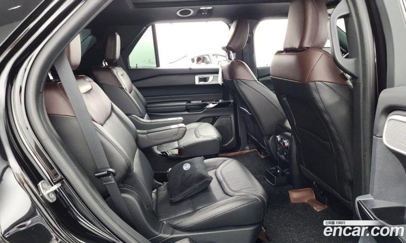 Ford Explorer 3.0 Platinum 4WD