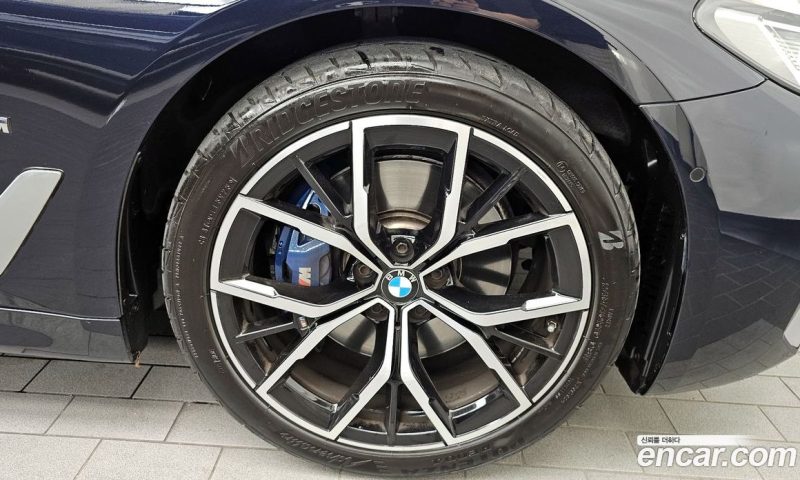 BMW 5-Series i530 M Sport Package