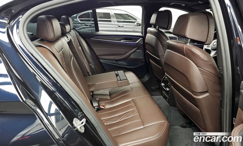 BMW 5-Series i530 M Sport Package