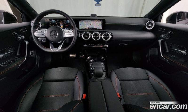 Mercedes Benz A-Class AMG A35 4MATIC Sedan