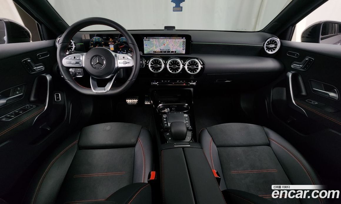 Mercedes Benz A-Class AMG A35 4MATIC Sedan