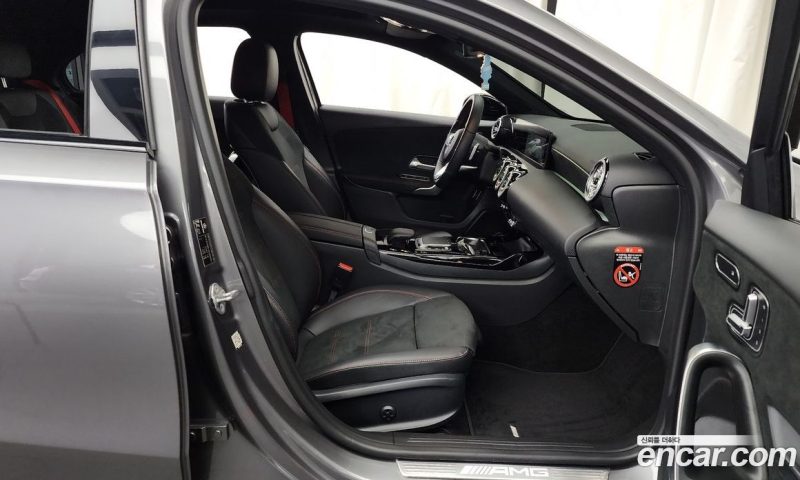 Mercedes Benz A-Class AMG A35 4MATIC Sedan
