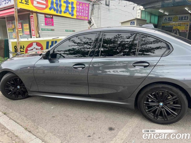 BMW 3-Series i320 M Sport
