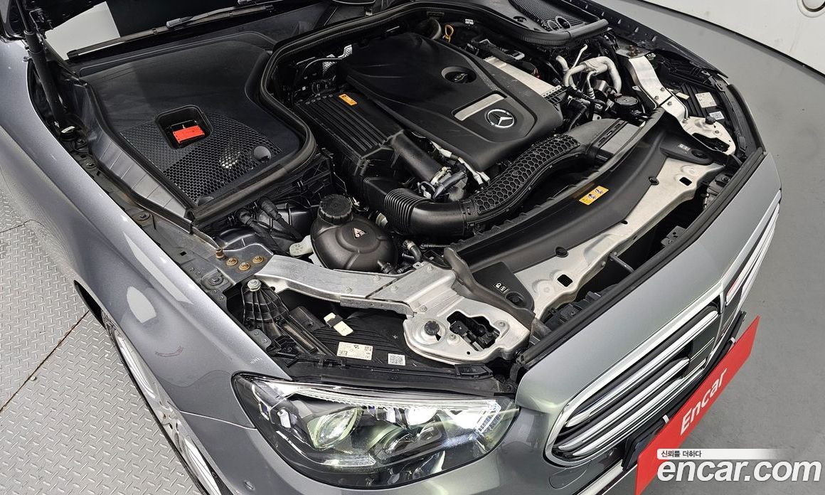 Mercedes Benz E-Class E250 Exclusive