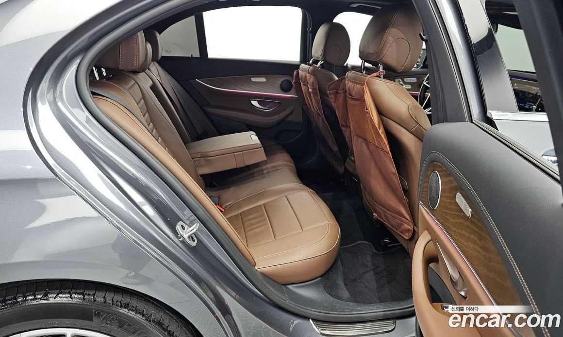 Mercedes Benz E-Class E250 Exclusive