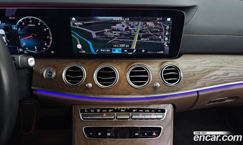 Mercedes Benz E-Class E250 Exclusive