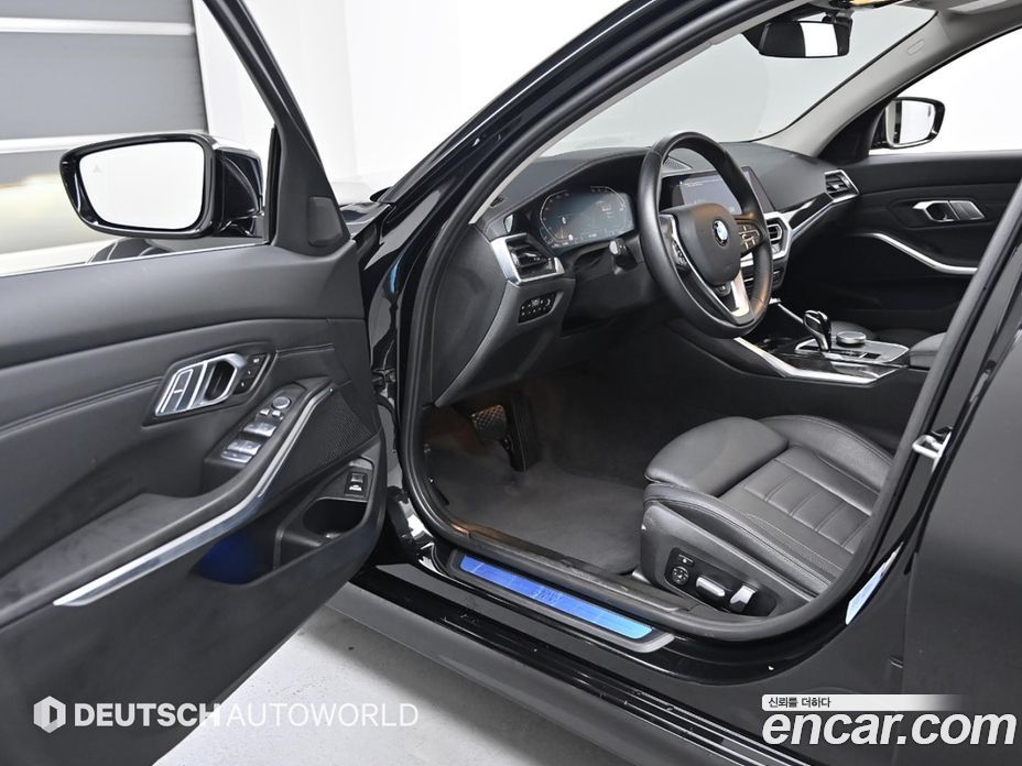 BMW 3-Series 320D Touring Luxury