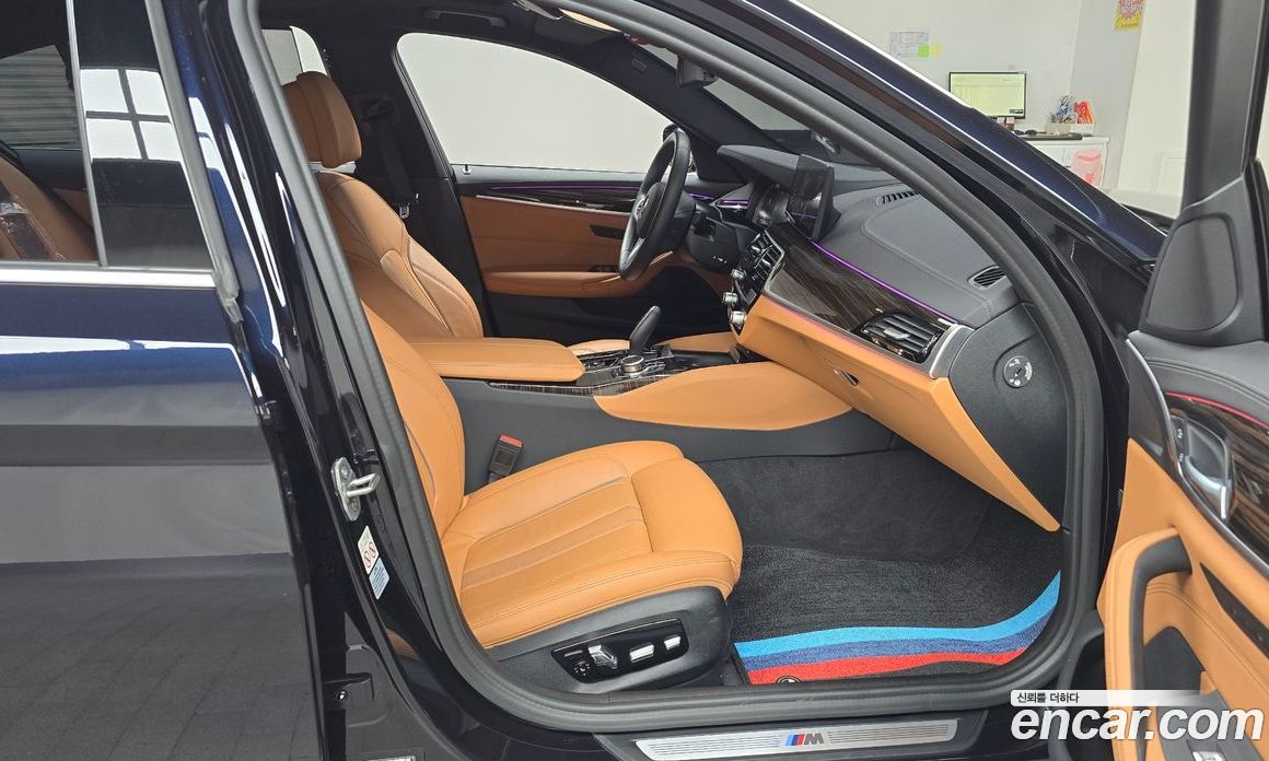 BMW 5-Series i520 M Sport
