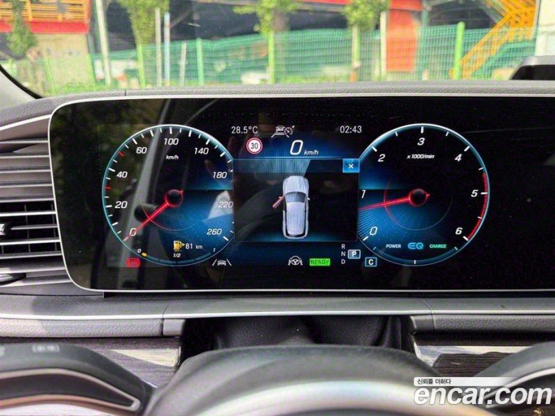 Mercedes Benz GLE-Class GLE300d 4MATIC