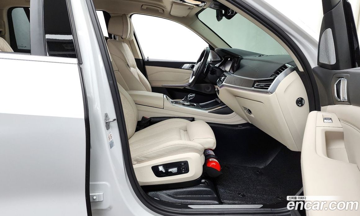 BMW X7 xDrive i40 Design Pure Excellence 7-Seater