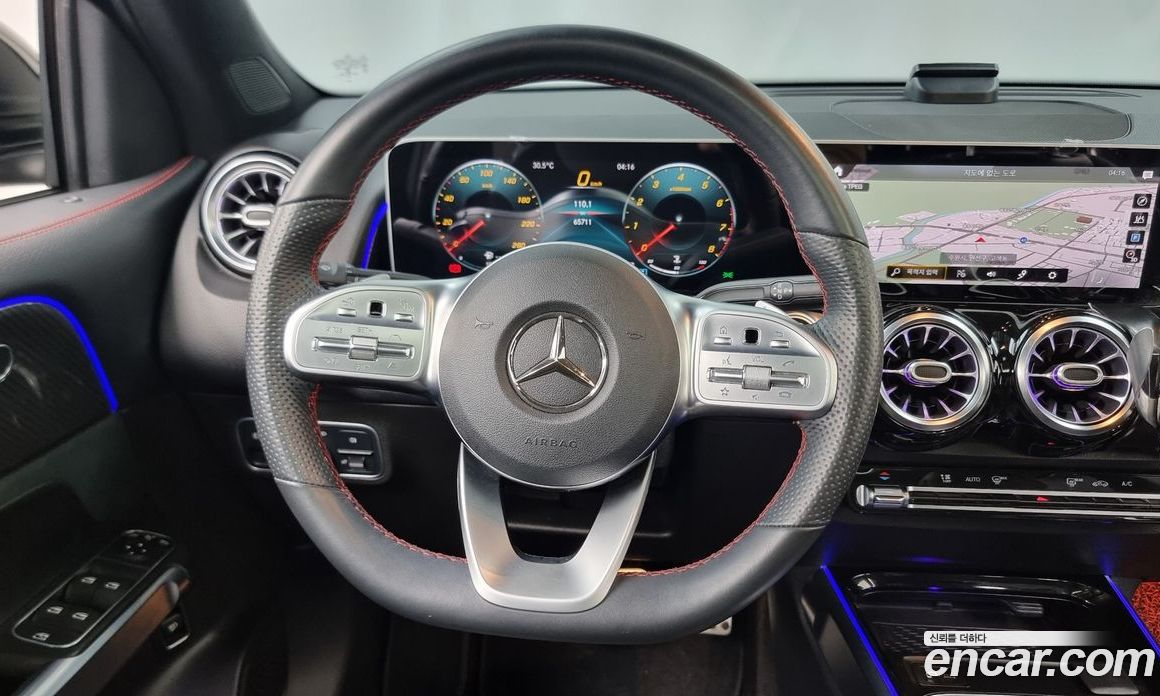 Mercedes Benz GLB-Class GLB250 4MATIC