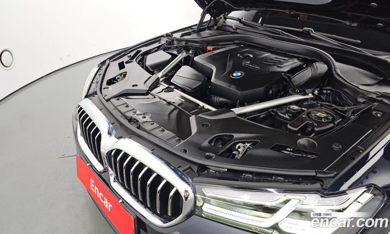 BMW 5-Series i520 M Sport