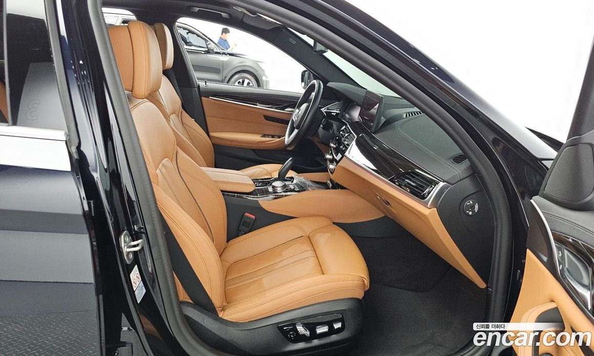 BMW 5-Series i520 M Sport