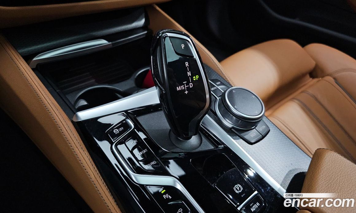 BMW 5-Series i520 M Sport