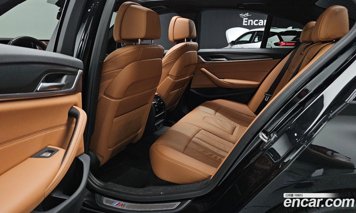 BMW 5-Series i520 M Sport
