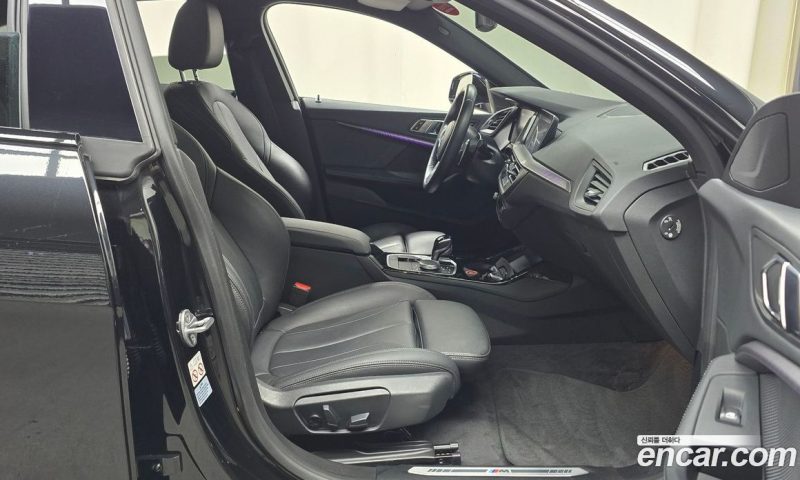 BMW 2-Series i220 M Sports