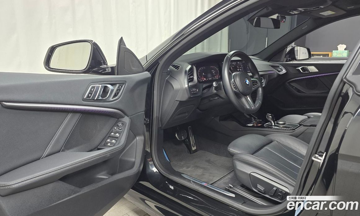 BMW 2-Series i220 M Sports