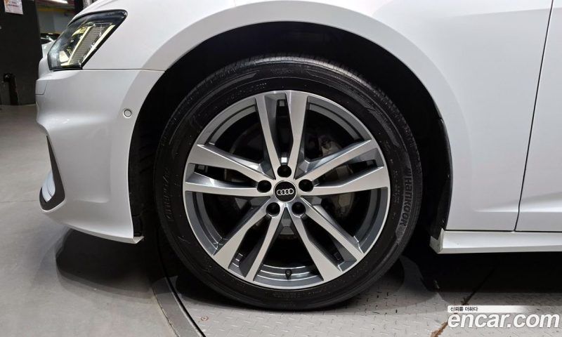 Audi A6 45 TFSI Quattro Premium