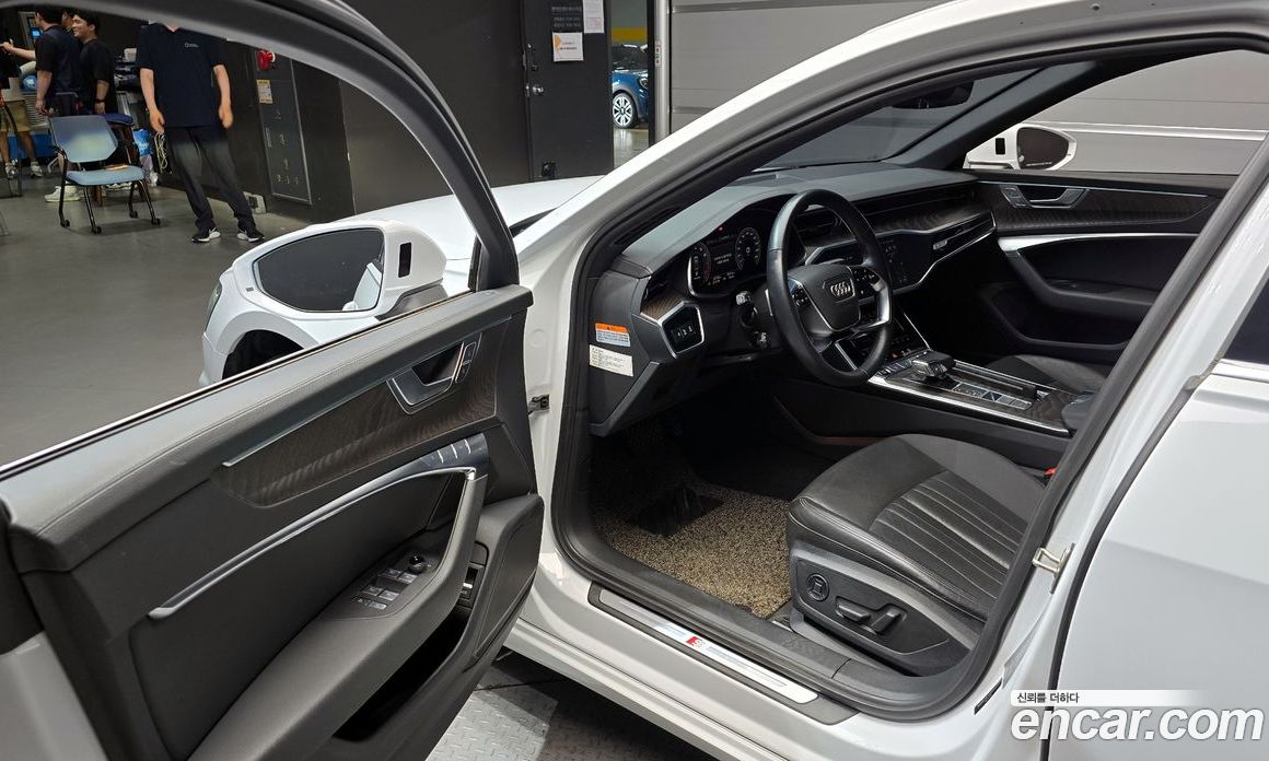 Audi A6 45 TFSI Quattro Premium