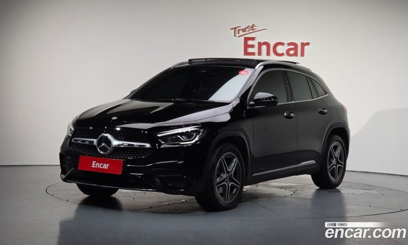 Mercedes Benz GLA-Class GLA250 4MATIC