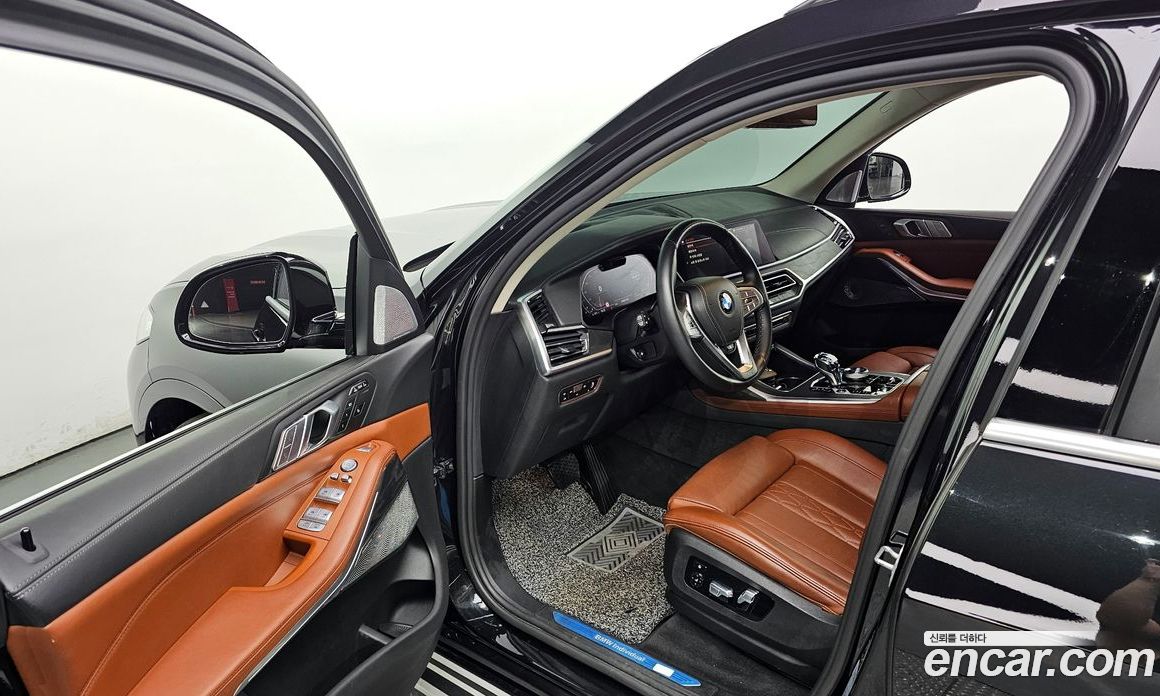 BMW X7 xDrive i40 Design Pure Excellence 6-Seater