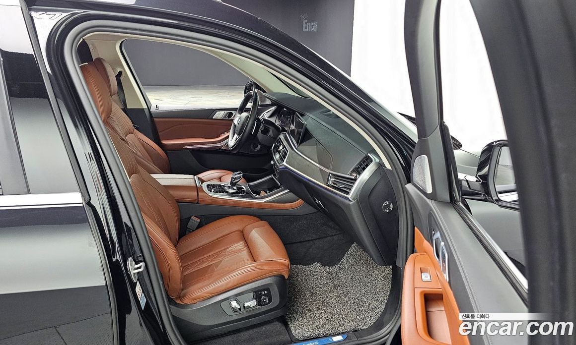 BMW X7 xDrive i40 Design Pure Excellence 6-Seater