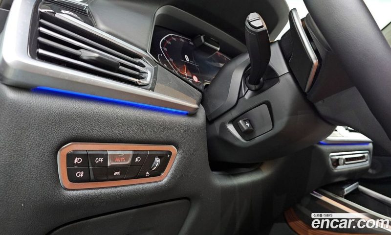 BMW X7 xDrive i40 Design Pure Excellence 6-Seater