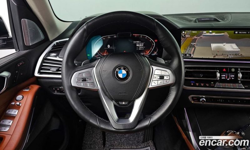 BMW X7 xDrive i40 Design Pure Excellence 6-Seater