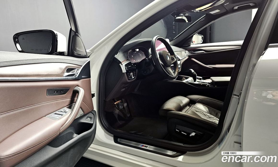 BMW 5-Series i530 xDrive M Sport Package