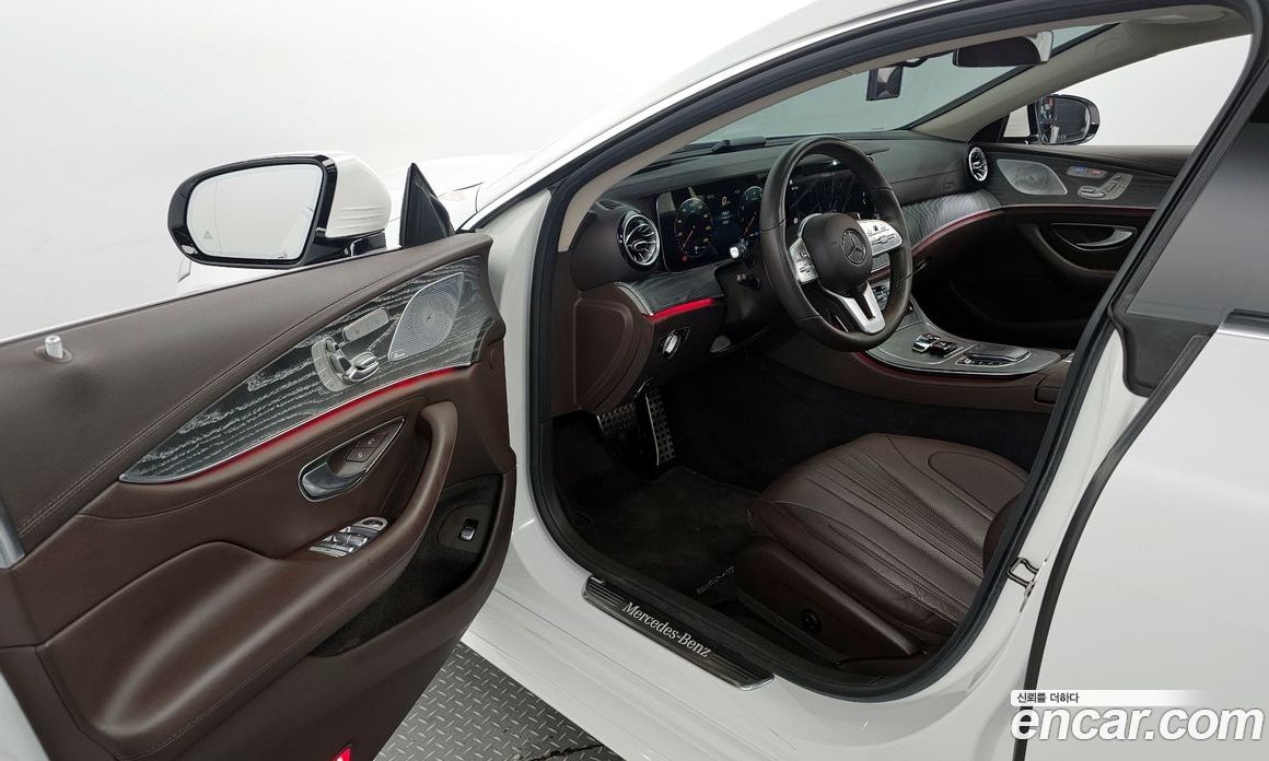 Mercedes Benz CLS-Class CLS450 4MATIC AMG Line