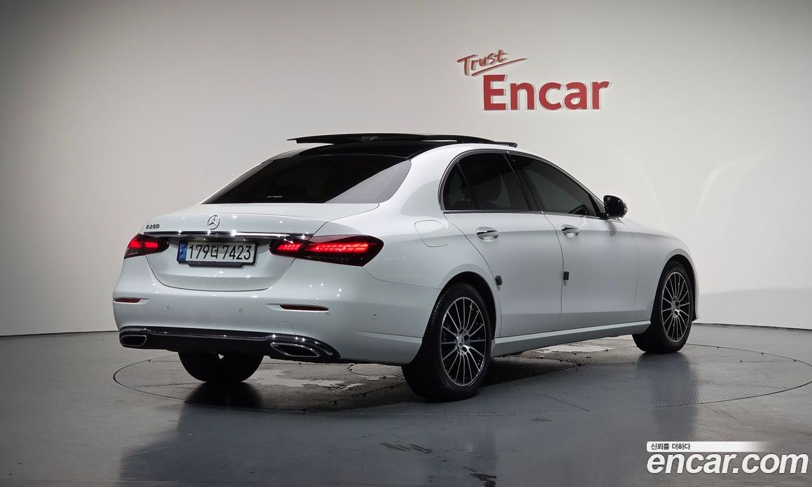 Mercedes Benz E-Class E250 Avantgarde
