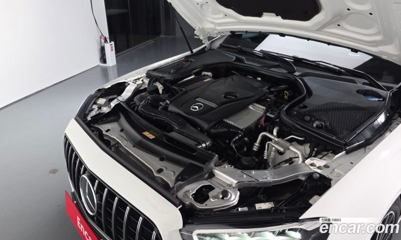 Mercedes Benz E-Class E250 Avantgarde